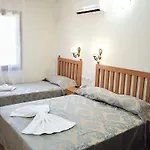 Ave Maria Hotel