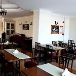 Ξενοδοχείο Ave Maria 2*