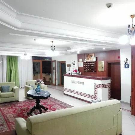 Ave Maria Hotel