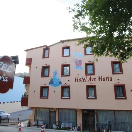 Отель Ave Maria 2*