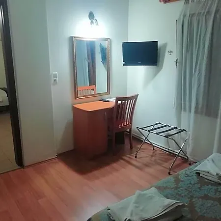 Ave Maria Hotel