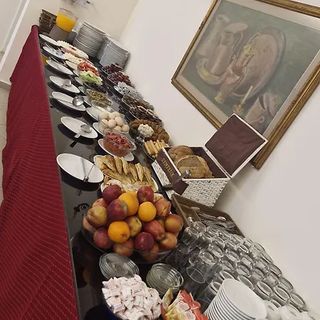 Ave Maria Hotel 2*