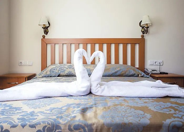 Ave Maria 2* סלצ'וק